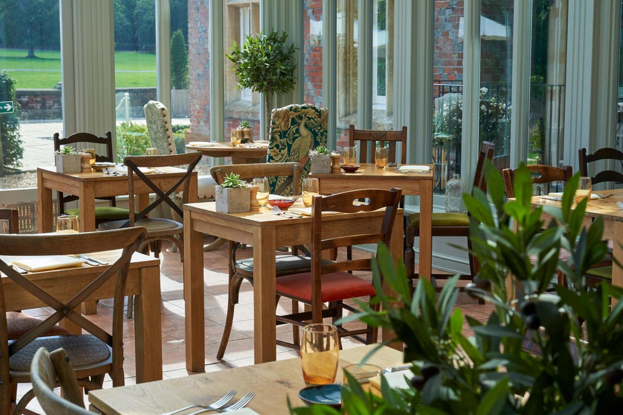 Burley Manor Hotel Ngoại thất bức ảnh